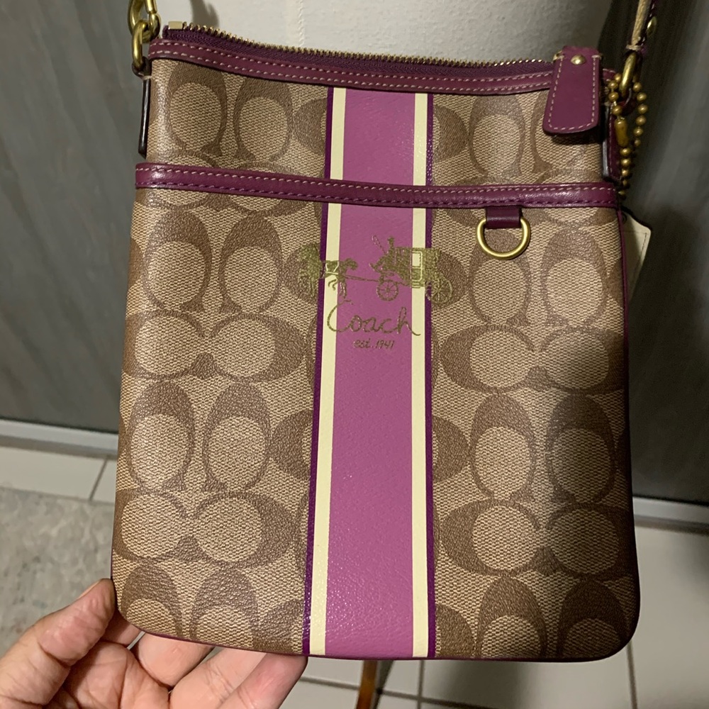 Coach Legacy Swingpack - image 1